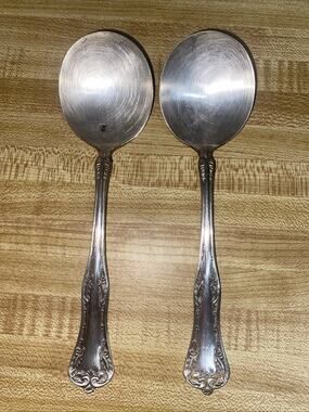 Set Of 2 National Double Tested Silverplated Queen Elizabeth Round Spoons